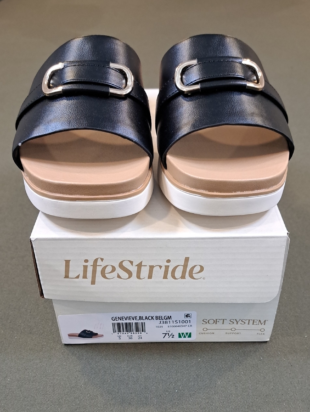 LifeStride Genevieve Sandal - Color: Black - Size: 7.5 Wide - Picture 3 of 9